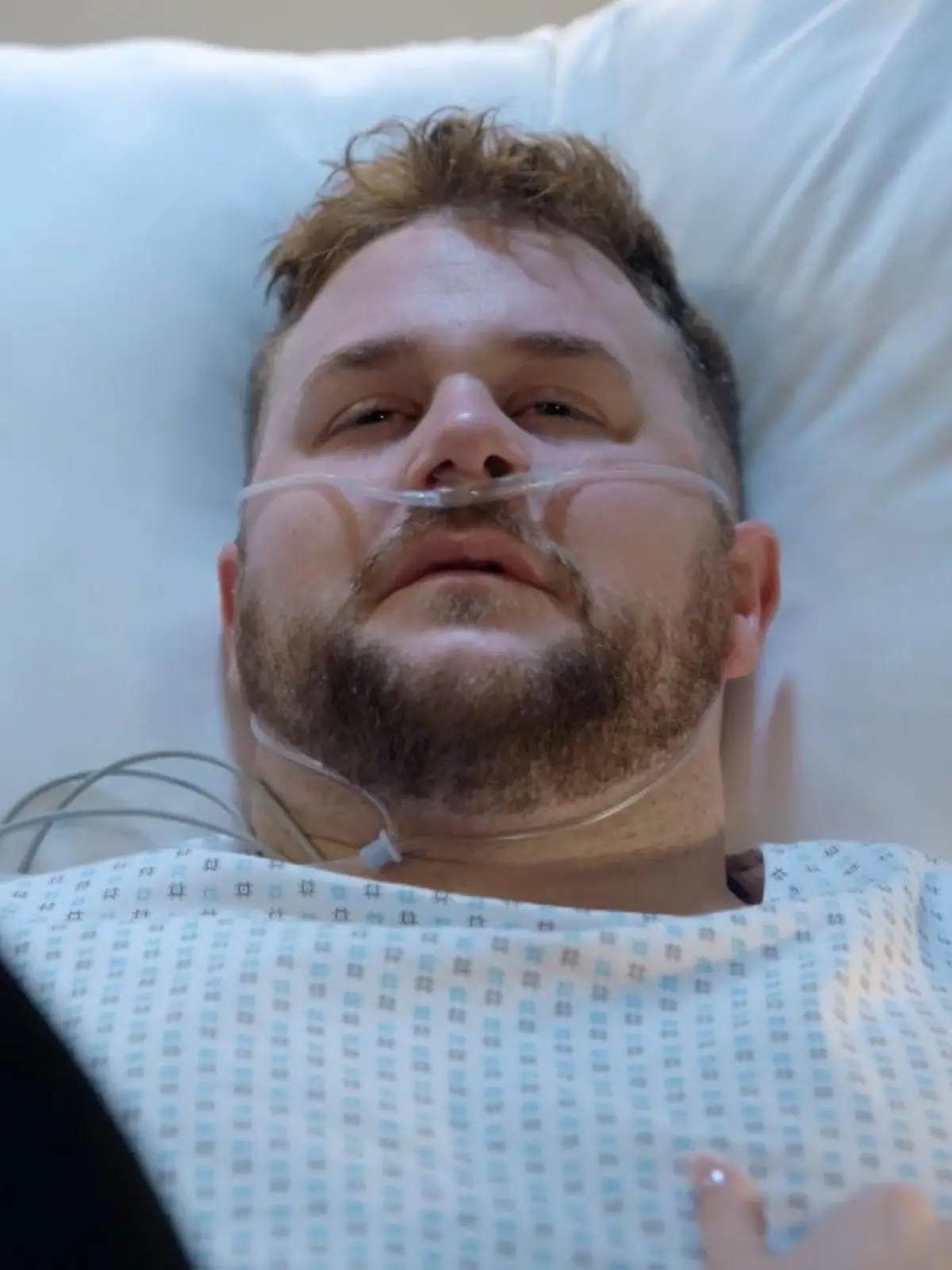 Bild zu: "Jonas schwebt plötzlich in Lebensgefahr"