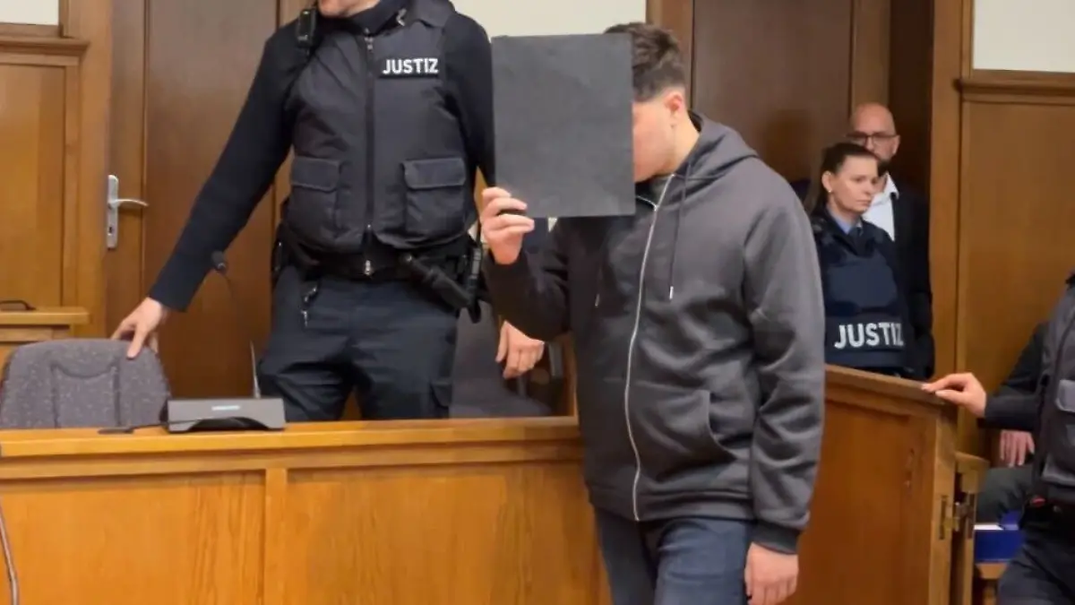 Ahmet G. (19) soll einen Polizisten getötet haben 