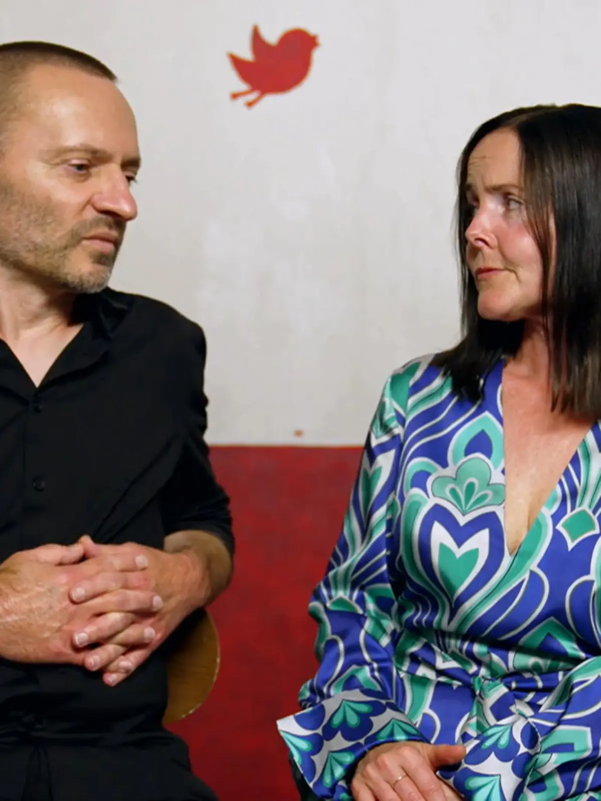 Bild zu: ""Küssen kann man nur zusammen""