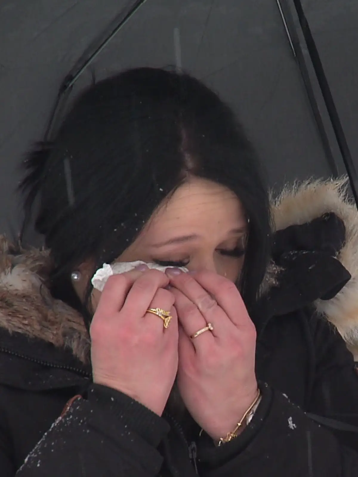 Bild zu: "Bestatter verwehrt Nicole (35) Abschied von ihrer toten Mutter – ist das erlaubt?"