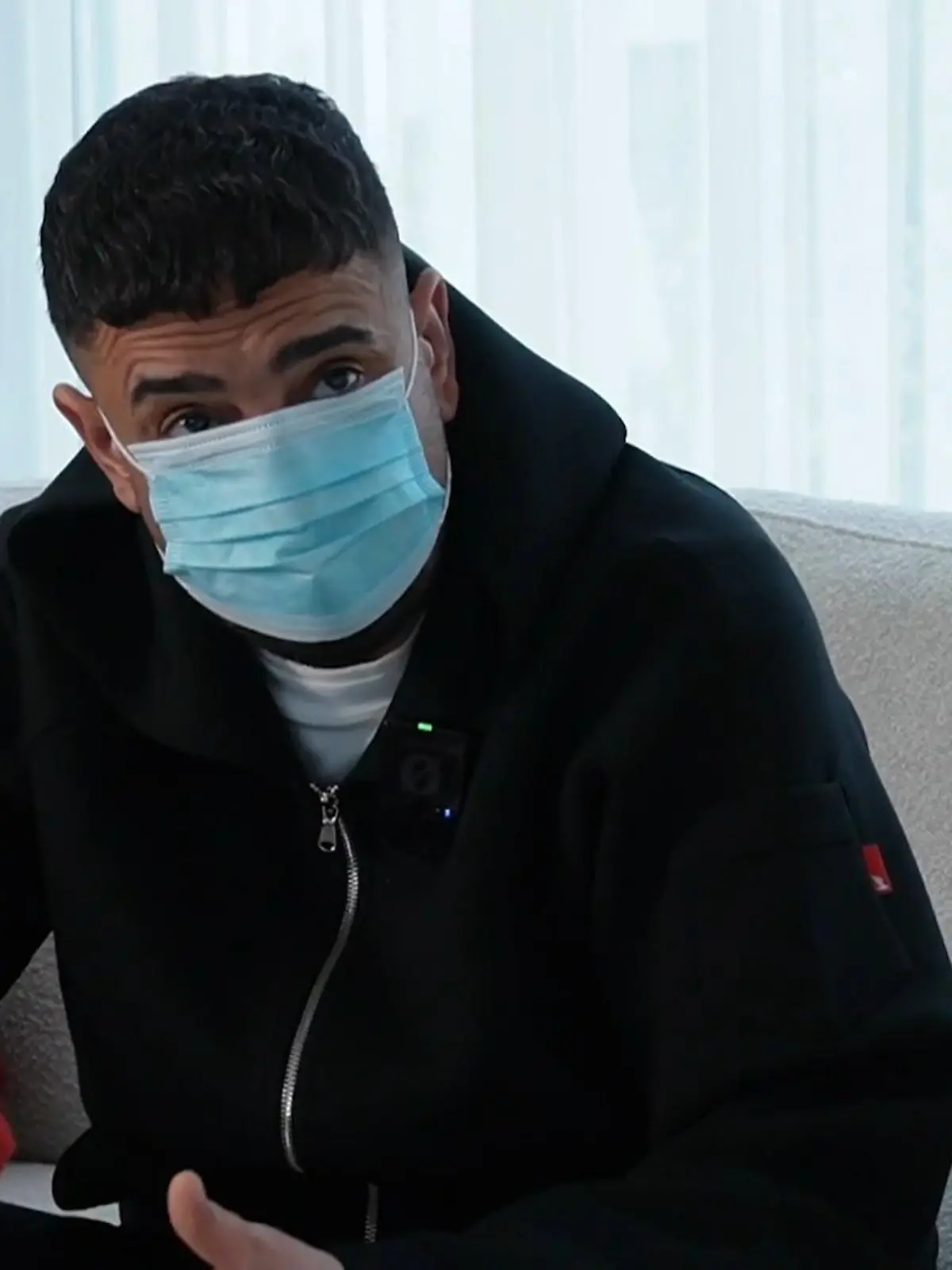 Bild zu: "Haftbefehl warnt: „Die Drogen nehmen euch alles weg!”"