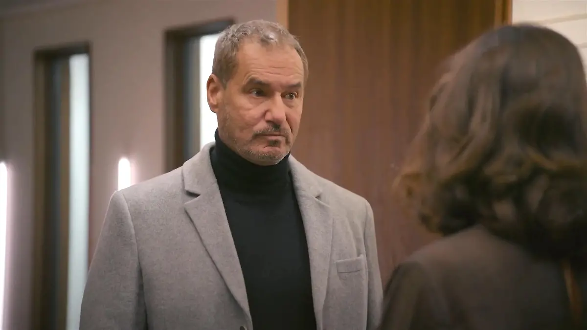 AWZ: Richard setzt sich bei Gabriella für Nele ein