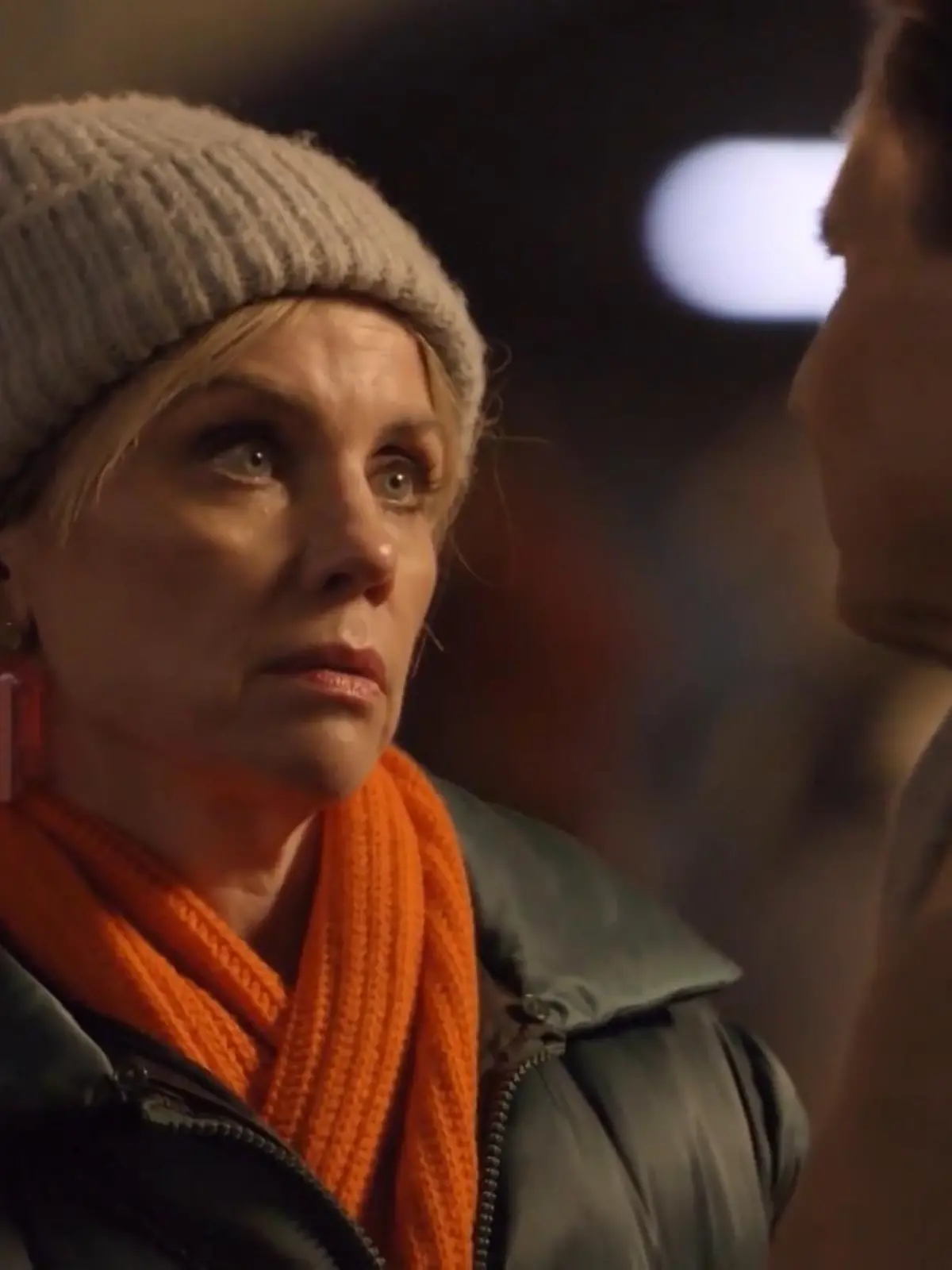 Bild zu: "Yvonne und Jo nähern sich wieder an"