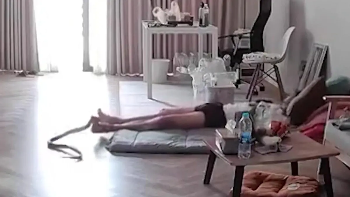 Bis(s) zum bitteren Erwachen: Schlange beißt Mann – während er schläft! Schlimmer als jeder Wecker