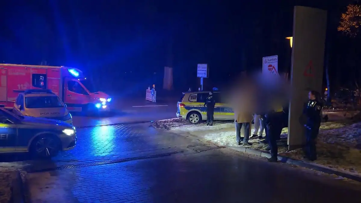 Mann stirbt nach Streit in Restaurant! Großeinsatz in Hamburg