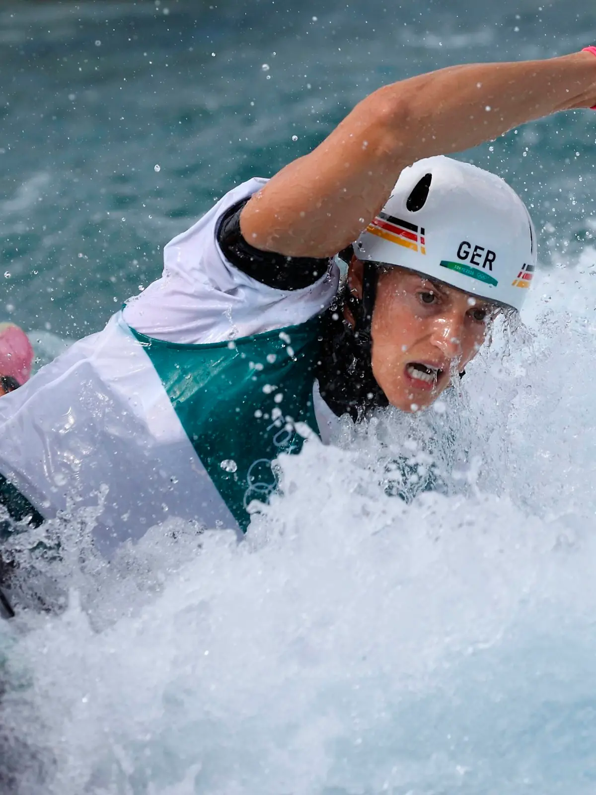  Germany s Ricarda Funk competes in the women s kayak semifinal for canoeing in slalom during the 2020 Olympic Games, Olympische Spiele, Olympia, OS at the Kasai Canoe Slalom Center in Tokyo, Japan, 27 July 2021. 2020 Olympic Games: Slalom canoeing ACHTUNG: NUR REDAKTIONELLE NUTZUNG PUBLICATIONxINxGERxSUIxAUTxONLY Copyright: xEnricxFontcubertax EVE2816 20210727-722fd49205aac338908131b98eb77ade503da872