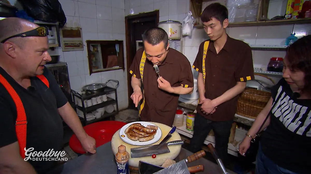 Steffen möchte seine Wurst Restaurants anbieten Verkostung