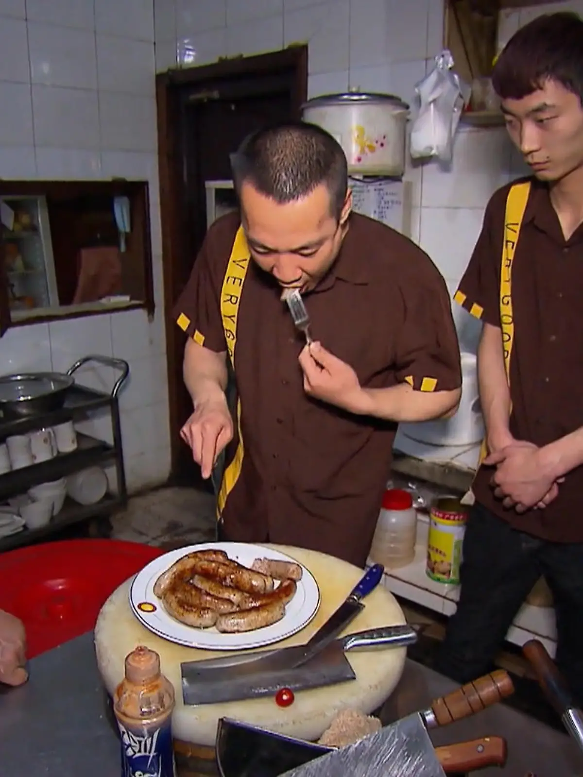 Bild zu: "Steffen möchte seine Wurst Restaurants anbieten"