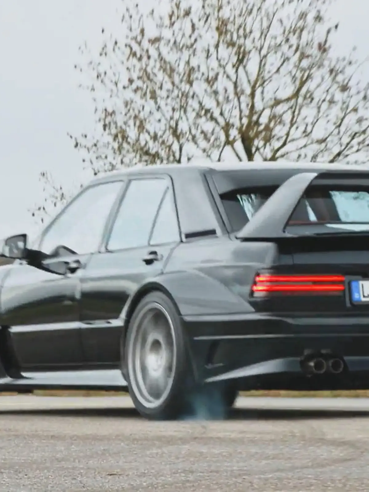 Bild zu: "Lance David Arnold testet den HWA Evo"