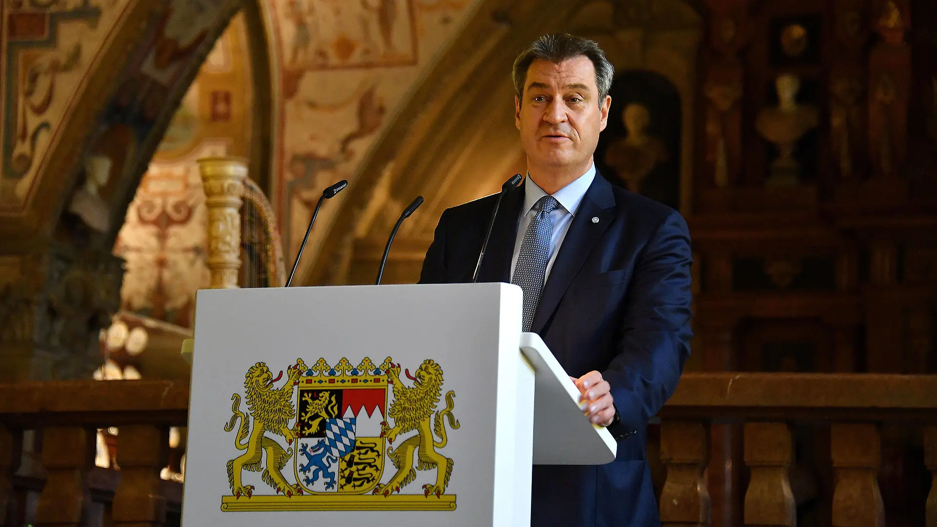 Markus Söder, der Politiker bei der Verleihung vom Bayerischen Verdienstorden am 8.7.2021 in München Verleihung vom Bayerischen Verdienstorden 2021 inj München *** Markus Söder, the politician at the award ceremony of the Bavarian Order of Merit on 8 7 2021 in Munich Award ceremony of the Bavarian Order of Merit 2021 in Munich PUBLICATIONxINxGERxSUIxAUTxONLY