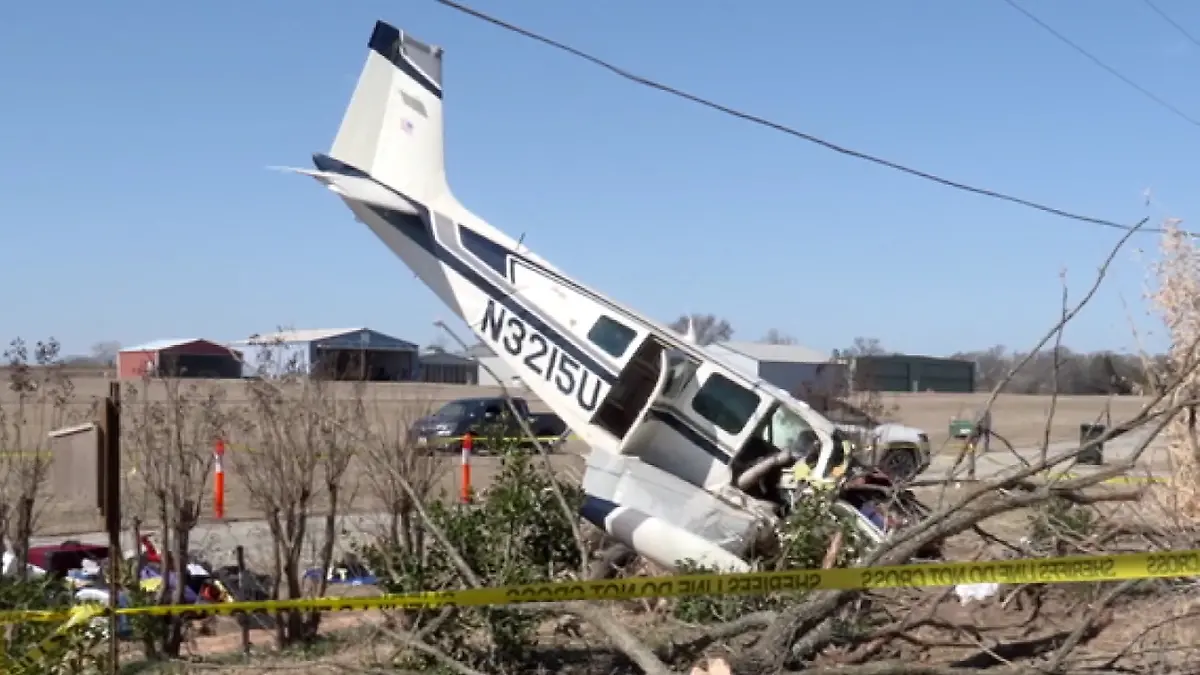 Die Überreste der einmotorigen Maschine in Texas.