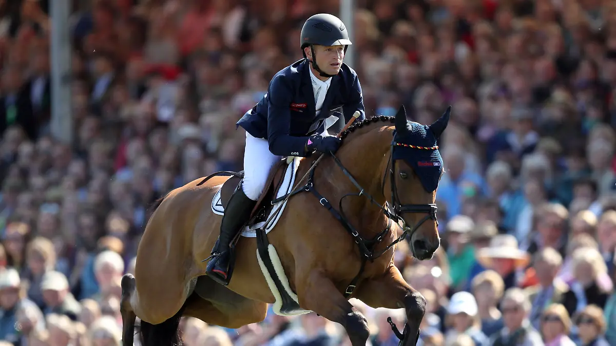 Michael Jung auf seinem Pferd Sam