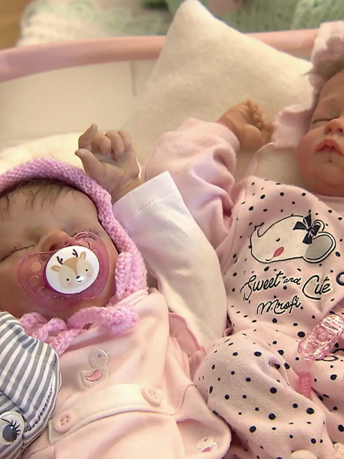 Bild zu: "Das große Geschäft mit den Fake-Babys"