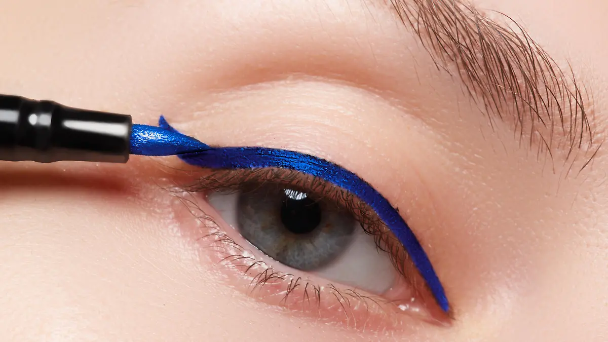 Sommetrrend 2021: Farbige Lidstriche