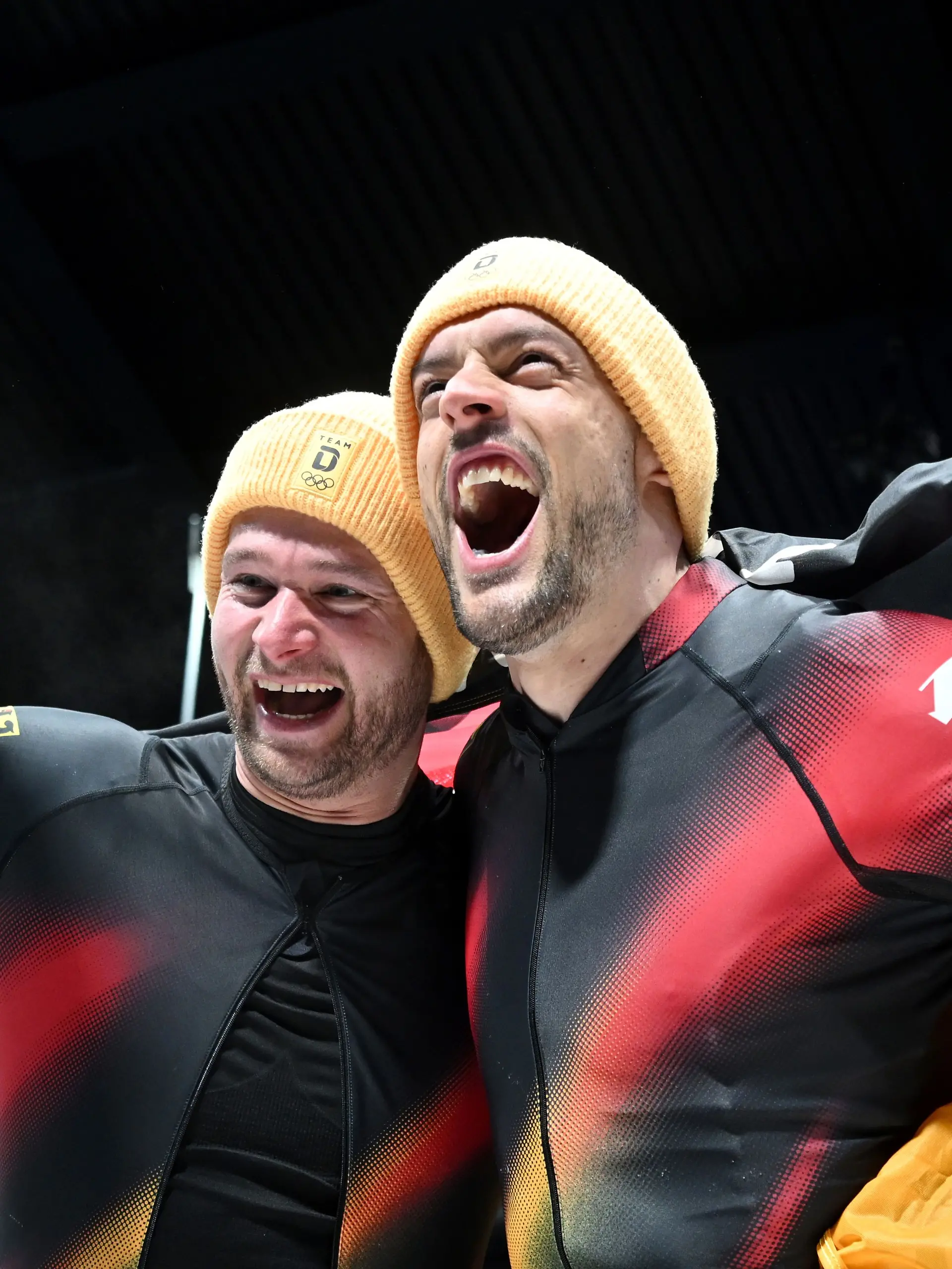 Johannes Lochner und Georg Fleischhauer rasen in Cortina mit einem Rekord-Vorsprung zum Olympiasieg.