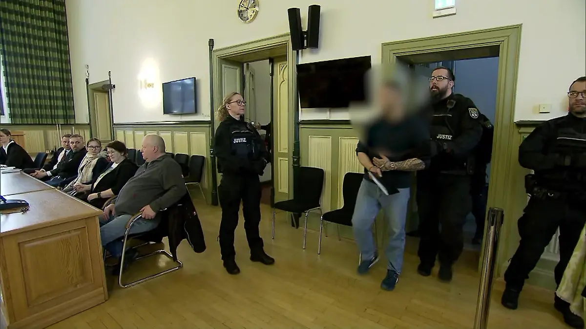 Erwürgt in der Liebeszelle? Urteil im Fall Franziska Tod bei Besuch im Gefängnis