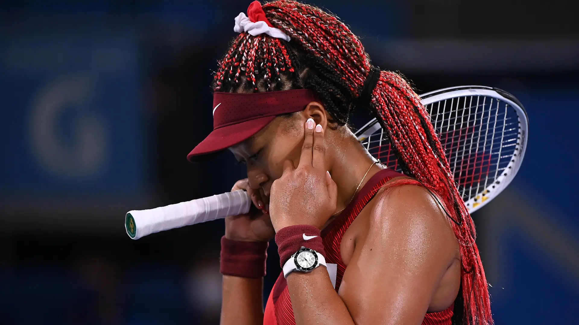  210727 -- TOKYO, July 27, 2021 -- Japan s Osaka Naomi reacts during the women s singles third round match of tennis at Tokyo 2020 Olympic Games, Olympische Spiele, Olympia, OS in Tokyo, Japan, July 27, 2021.  TOKYO2020JAPAN-TOKYO-OLY-TENNIS-WOMEN S SINGLES DaixTianfang PUBLICATIONxNOTxINxCHN