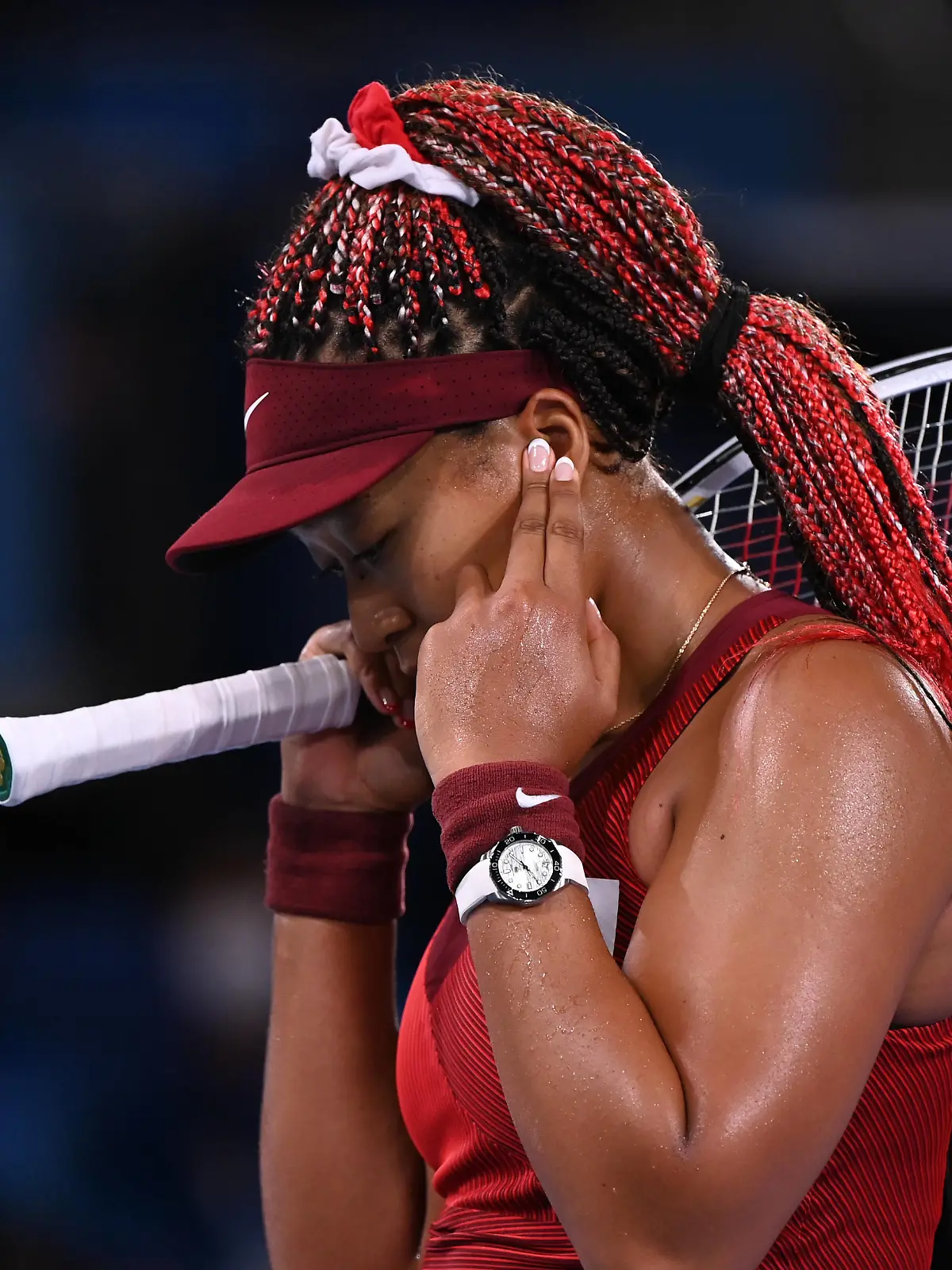  210727 -- TOKYO, July 27, 2021 -- Japan s Osaka Naomi reacts during the women s singles third round match of tennis at Tokyo 2020 Olympic Games, Olympische Spiele, Olympia, OS in Tokyo, Japan, July 27, 2021.  TOKYO2020JAPAN-TOKYO-OLY-TENNIS-WOMEN S SINGLES DaixTianfang PUBLICATIONxNOTxINxCHN