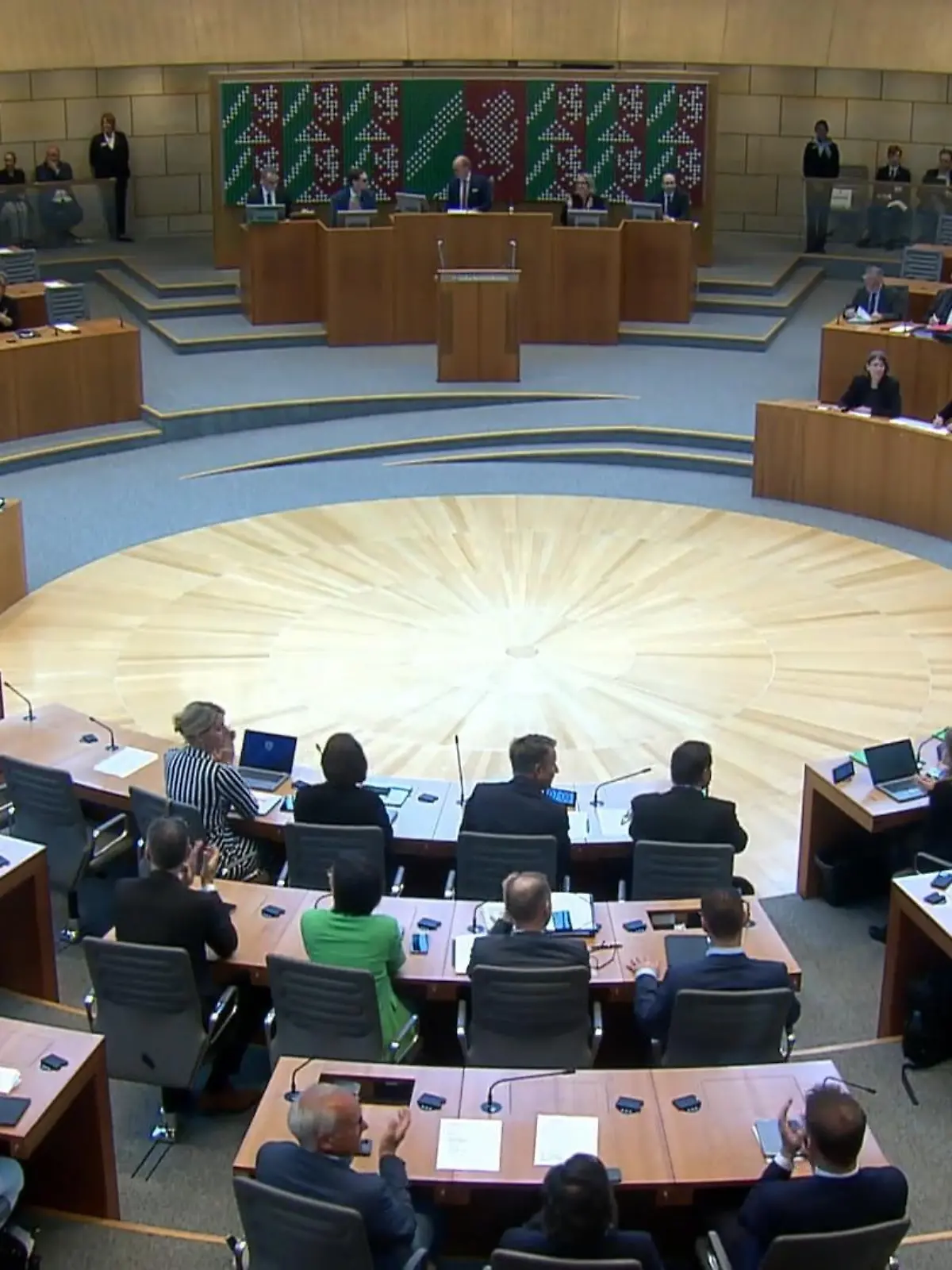 Bild zu: "Politischer Aschermittwoch in NRW"