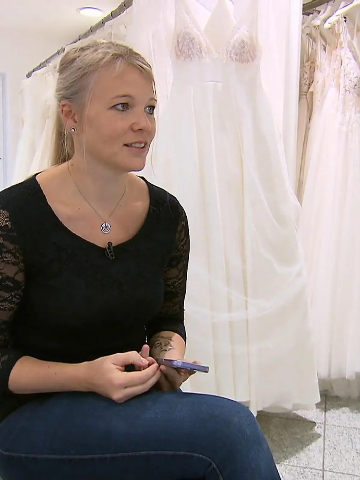 Bild zu: "Zweite Chance fürs Traumkleid bei Braut Mara"