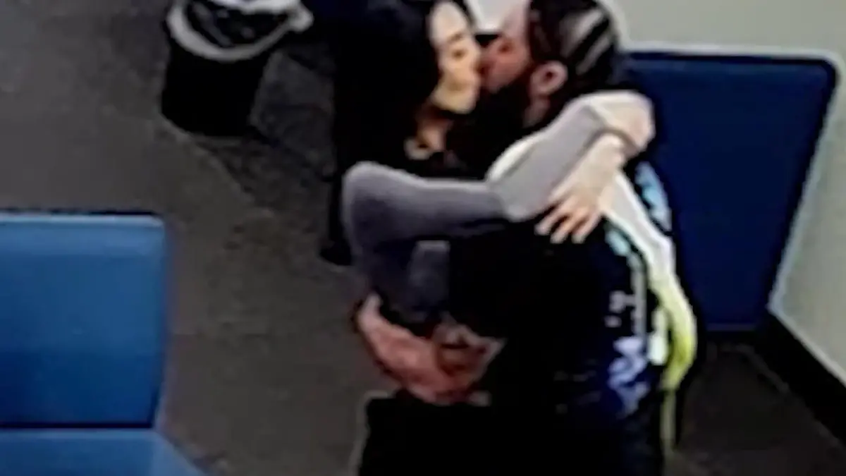 Knast statt Küsse! Wegen DIESER verbotenen Liebe muss Bewährungshelferin in den Knast Überwachungskamera entlarvt sie