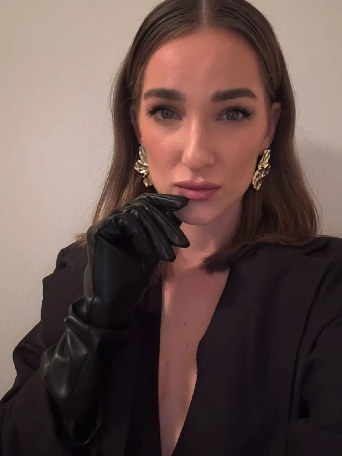 Bachelor-Teilnehmerin Mareike Köhler kann es teils nicht glauben, wie Männer Frauen solche Nachrichten schicken können. 