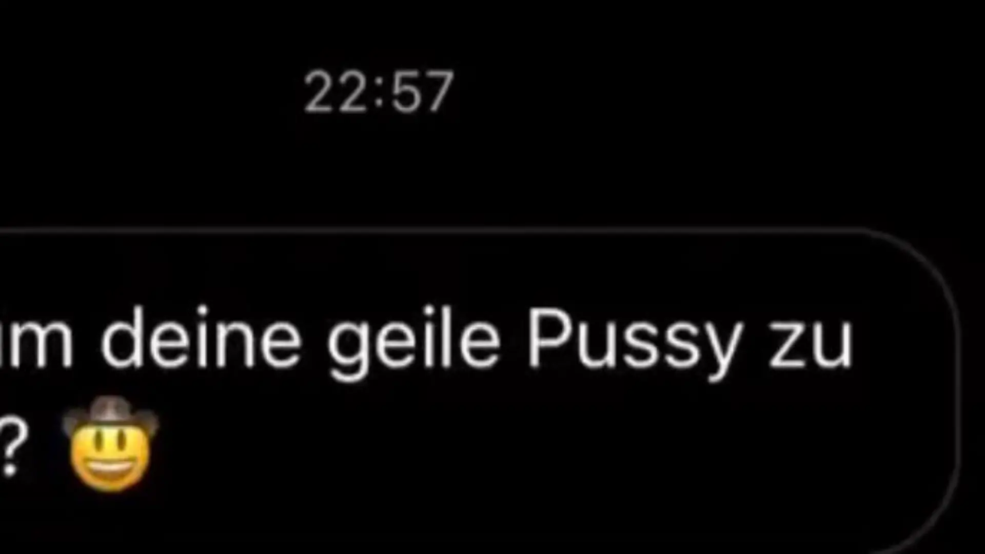 Hier noch ein paar perverse Beispiele von Instagram-Ekel-Nachrichten, die Zucker, Detlaf und Köhler bekommen haben: