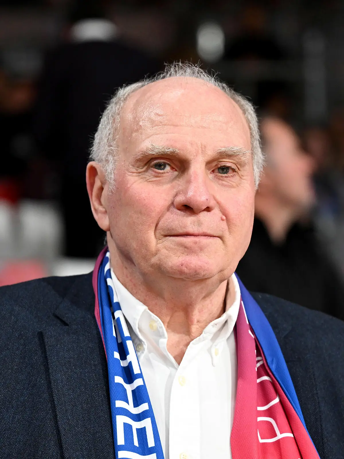 Bild zu: "Trainer von Bundesligist outet sich als homosexuell – das sagt Uli Hoeneß"