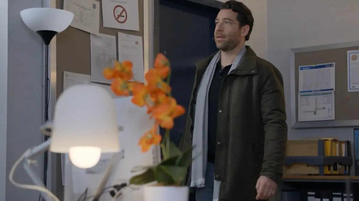 Was hat Carlos bei der Polizei vor? GZSZ-Wochenvorschau Teil 2