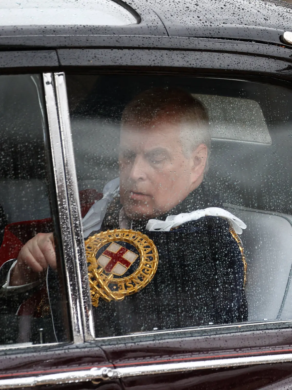 Charles III Coronation - Royal Family Leave Westminster Princess Eugenie of York and Prince Andrew leaving Westminster f