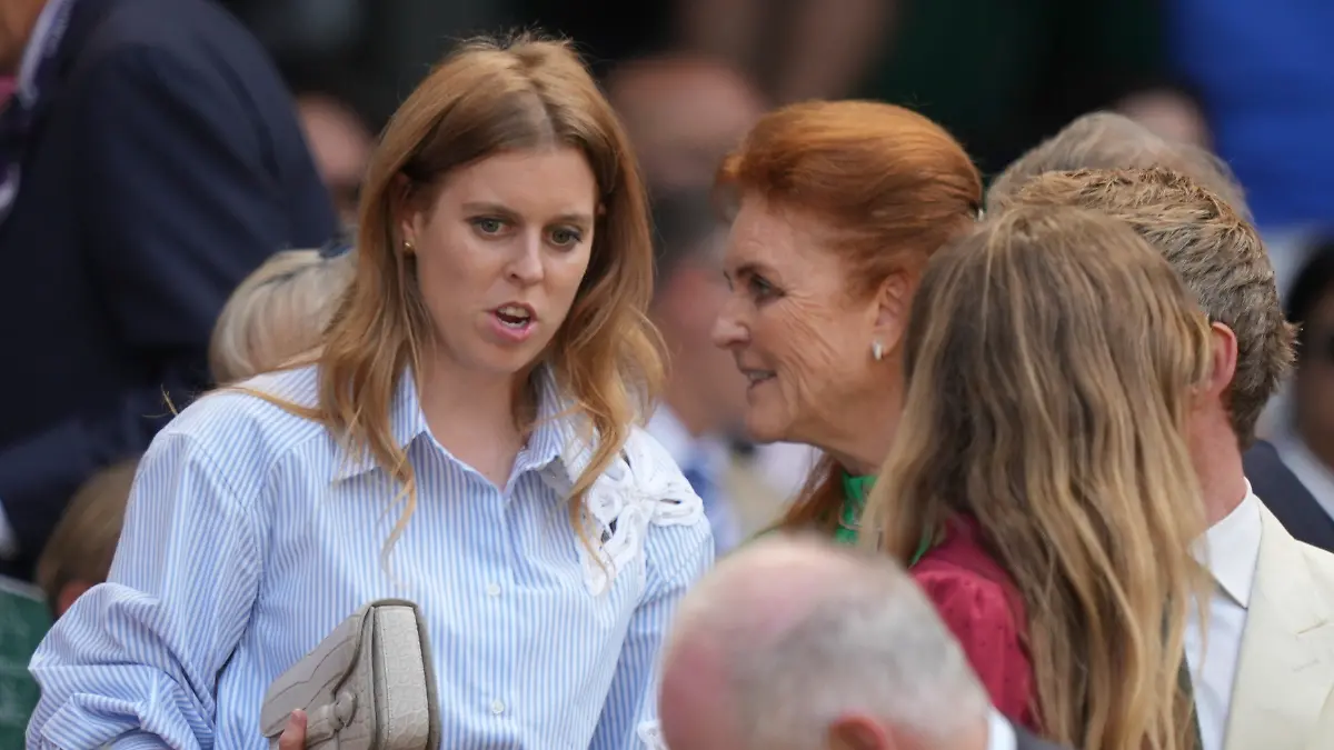 Prinzessin Beatrice soll versucht haben, das Image ihrer Mutter nach dem Epstein-Skandal zu retten.