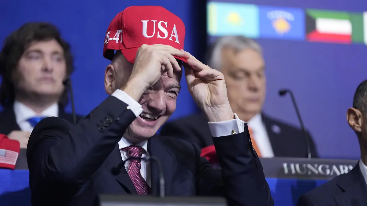 Gianni Infantino kündigte eine Partnerschaft der FIFA mit Donald Trumps Friedensrat an.