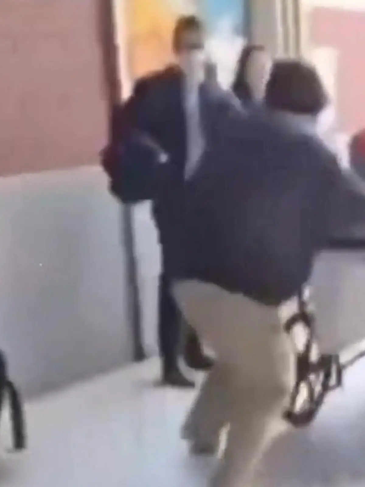 Bild zu: "Familie entführt eigenen Opa (102) aus Krankenhaus – weil er jüngere Pflegerin heiratet"