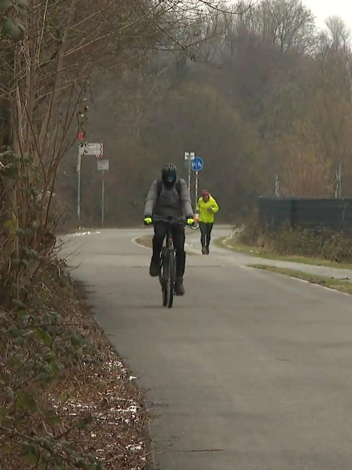 Bild zu: "Ausbau der Radschnellwege stockt"