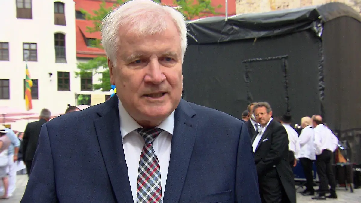 Horst Seehofer im RTL-Interview