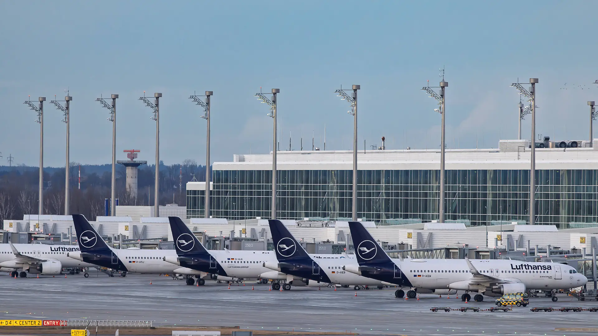 verdi Warnstreik am Flughafen München, 27.02.25