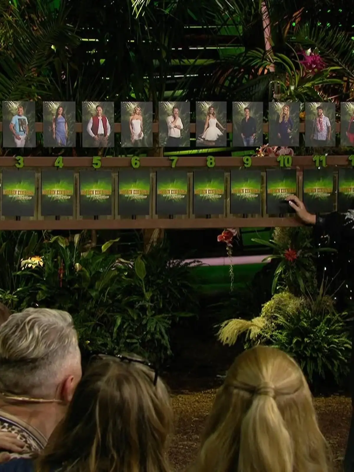 Bild zu: "Wen die Stars wirklich auf dem Thron sehen wollten"