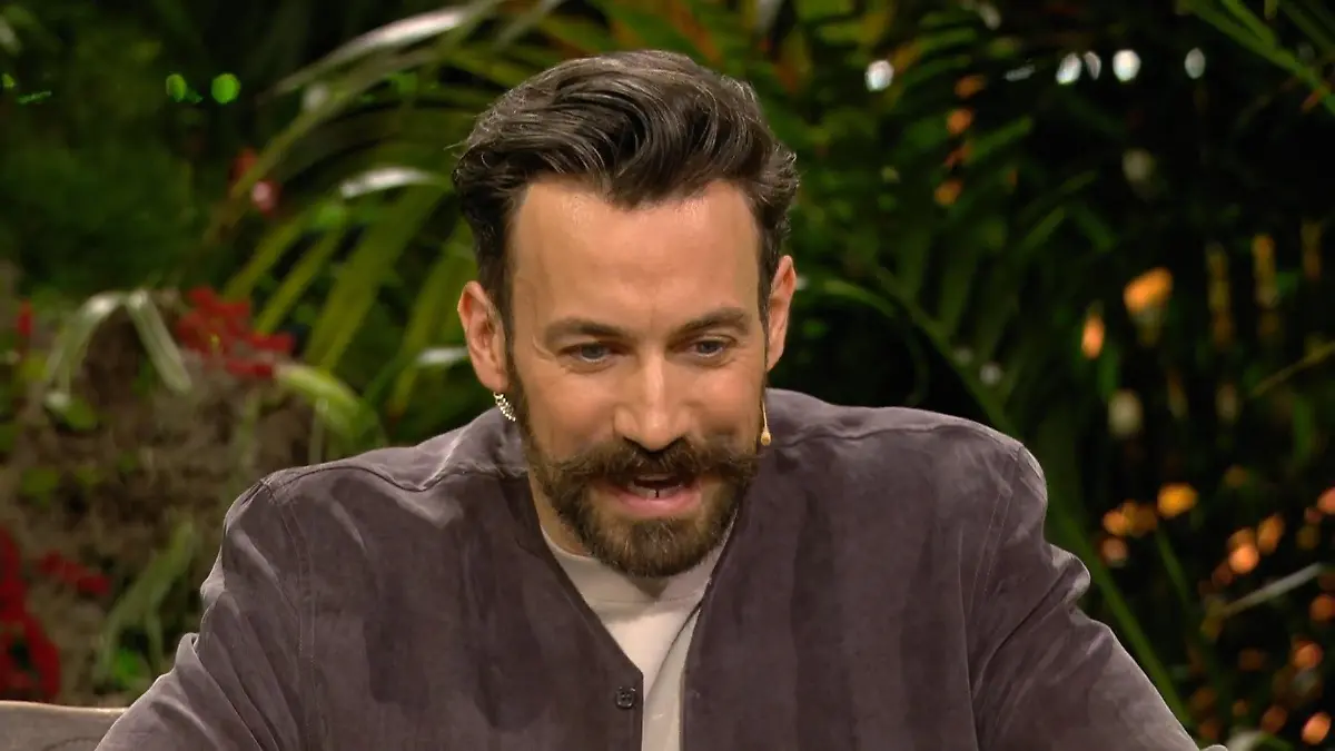 Jan ärgert sich über sein Schweigen bei Gil Klartext vom Moderator