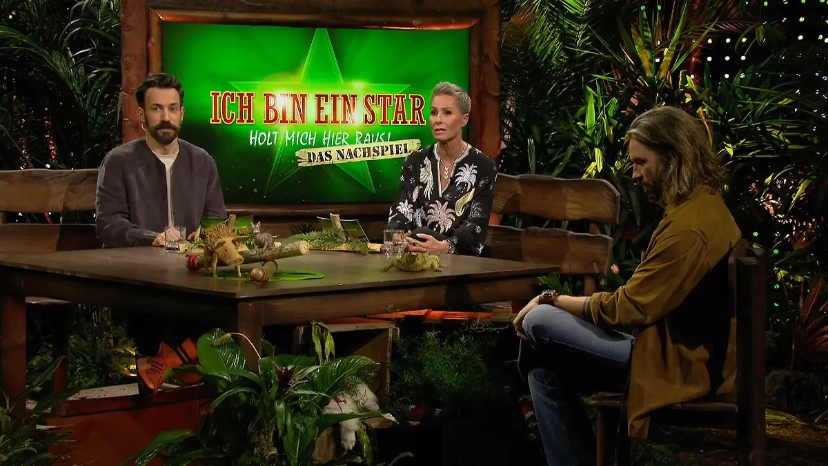 Sonja und Jan verabschieden die Staffel Mit schönen Worten