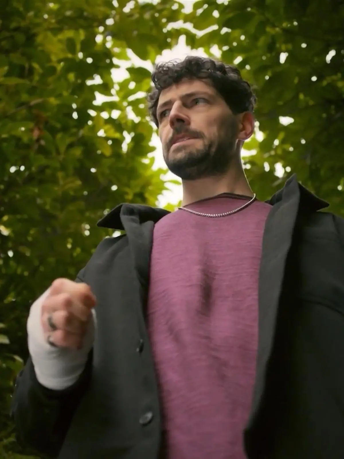 Bild zu: "Mika heckt einen neuen bösen Plan aus"