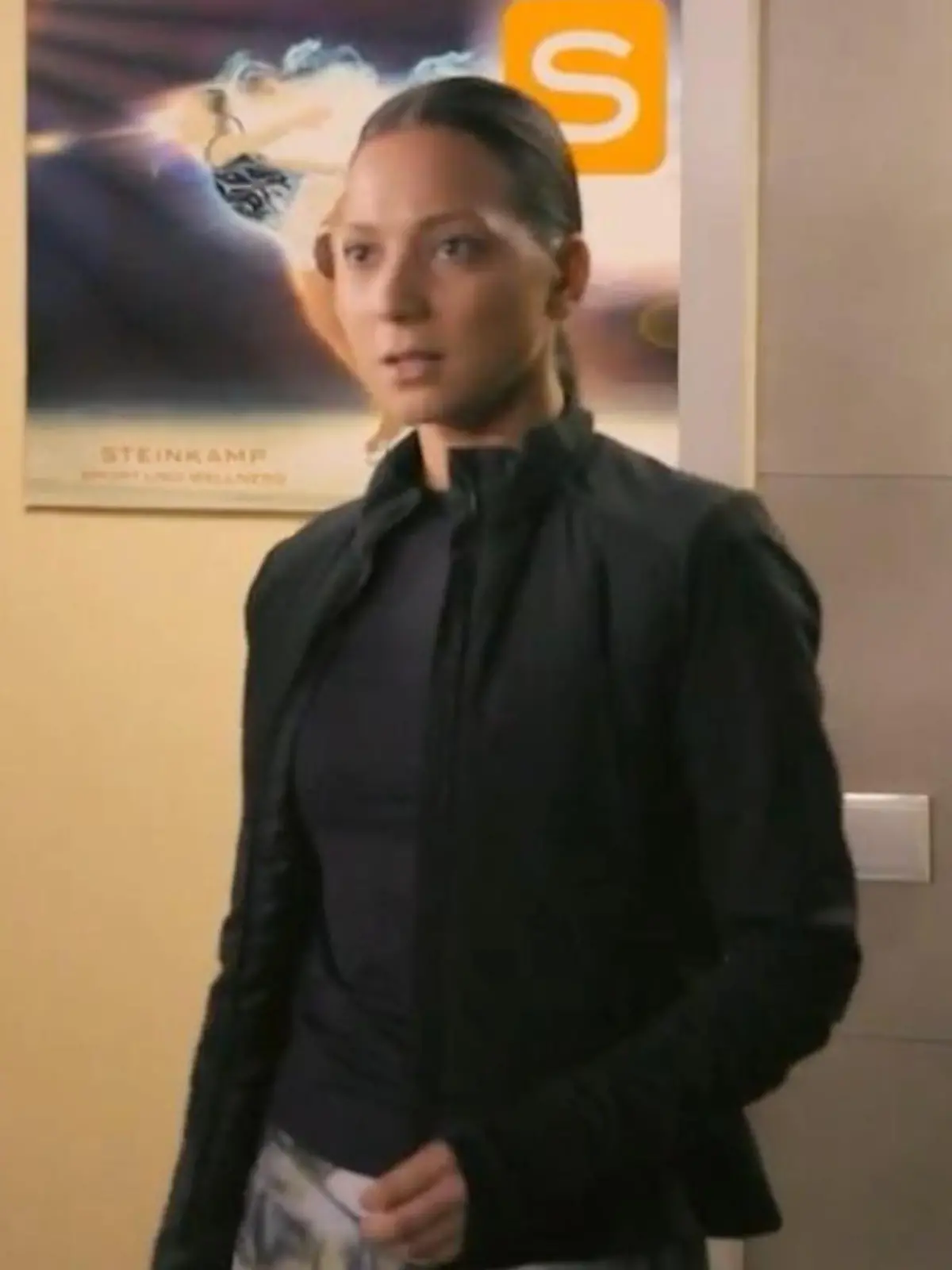 AWZ: Charlie sieht Joana und Deniz in einer verfänglichen Situation