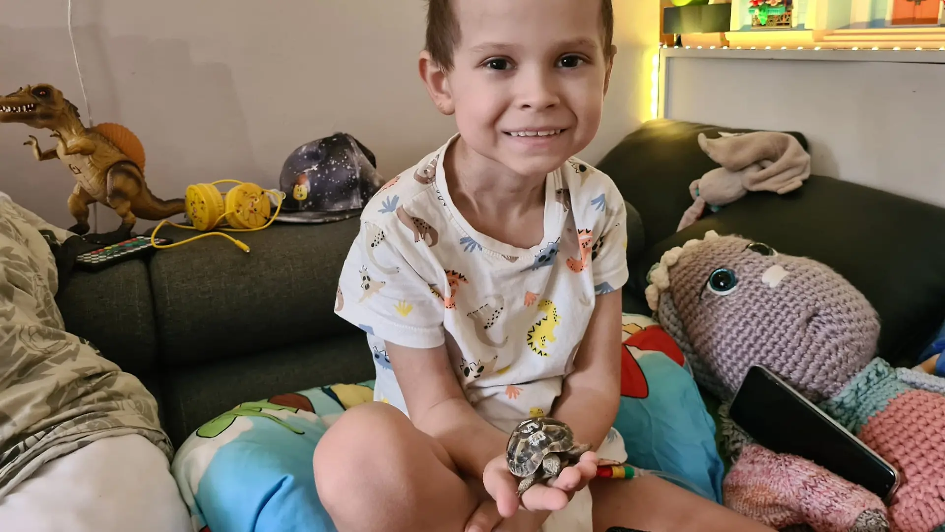 Livian und seine geliebten Schildkröten.