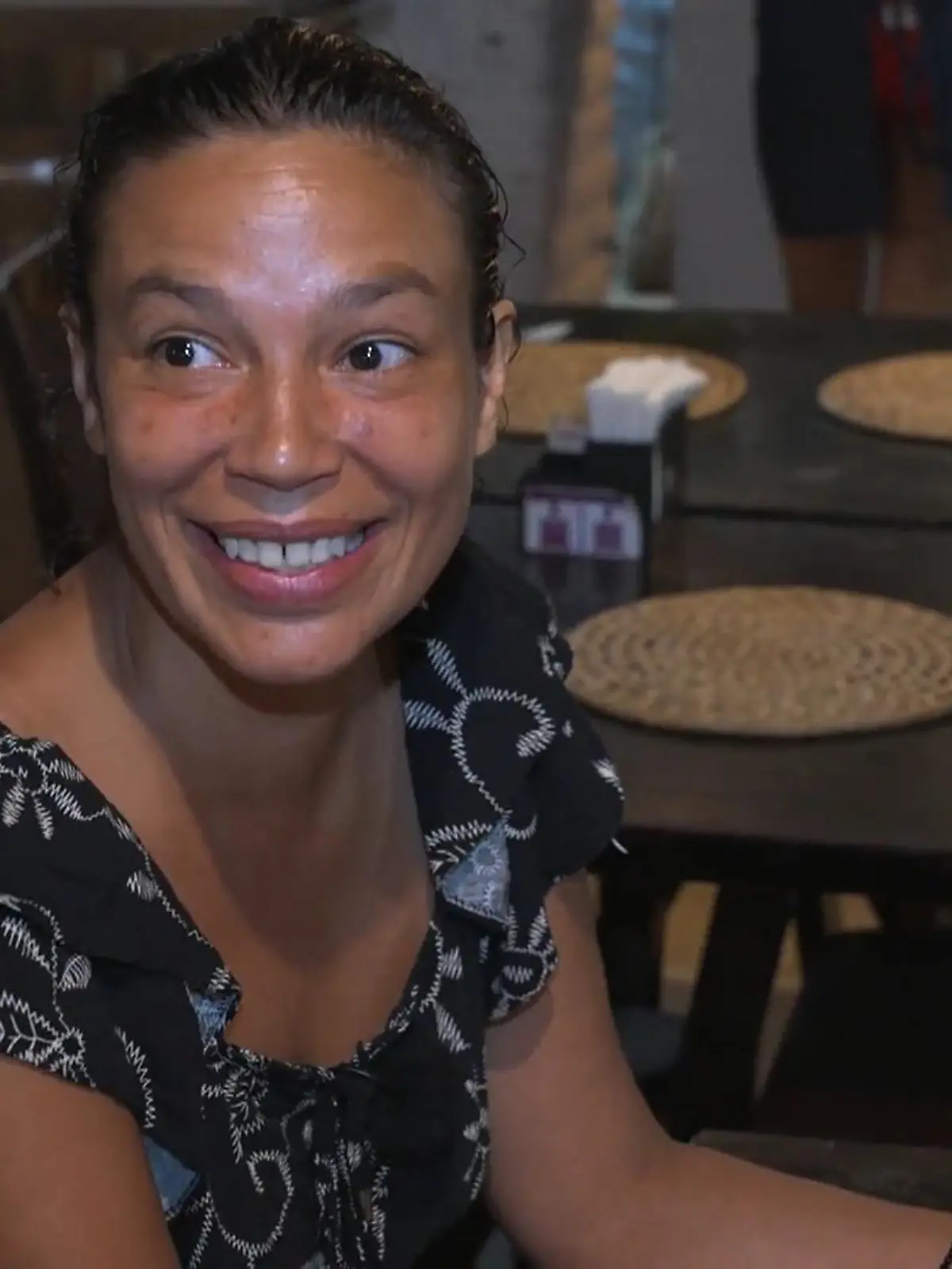 Bild zu: "Gisele spielt Gastro-Kritikerin"