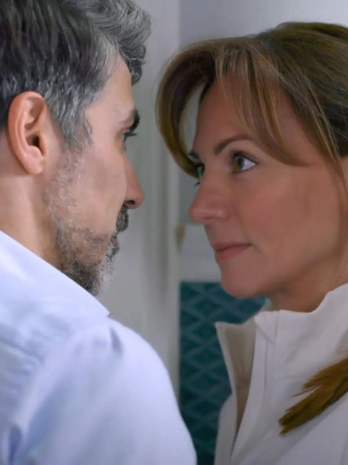 Bild zu: "Dana und Ferhat kommen sich plötzlich wieder näher"