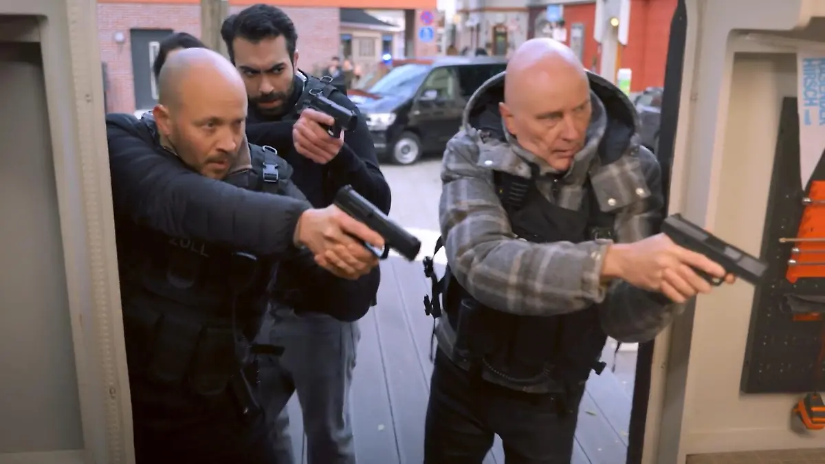 Die Zollbeamten stellen Micaela Die „Unter uns“-Wochenvorschau (Teil 3)