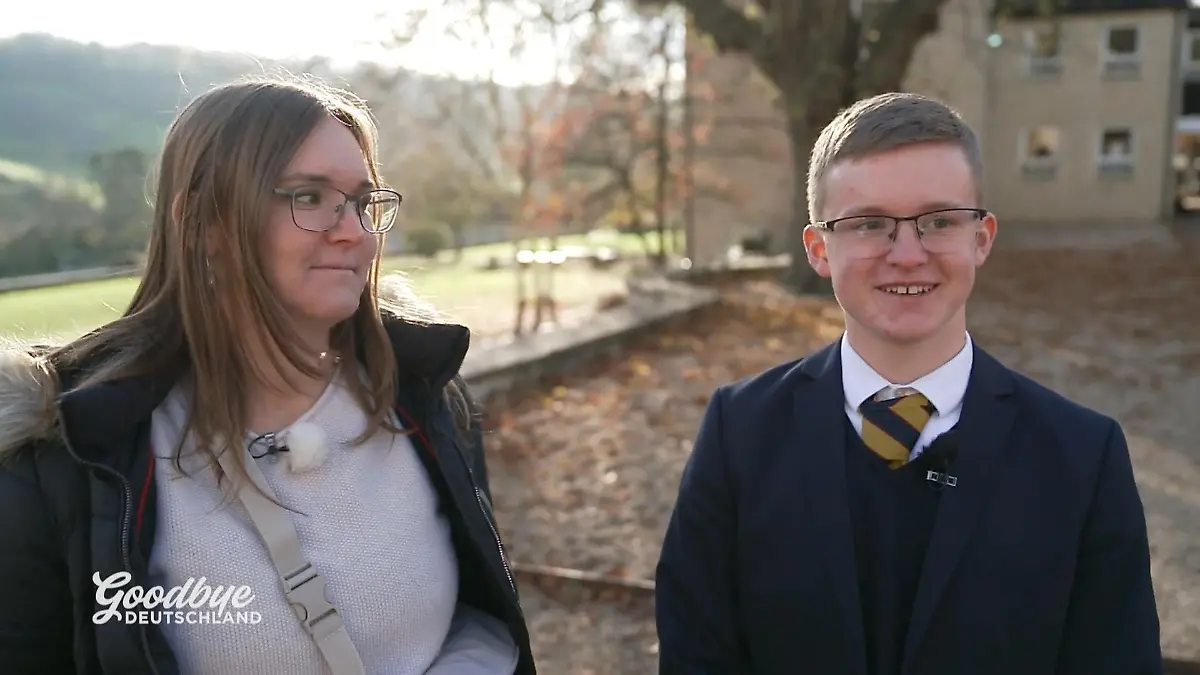 Mama Lena besucht ihren Sohn Lucas Internat in England