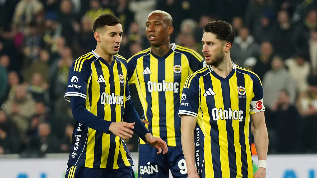 RTL zeigt das Europa-League-Spiel Nottingham Forest gegen Fenerbahce Istanbul im TV und auf RTL+ online im Stream