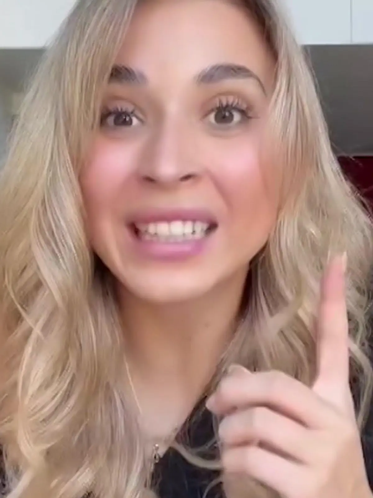 Bild zu: "Nackt-Skandal bei Proficlub! Schiedsrichter filmt Fußballerinnen heimlich beim Duschen "