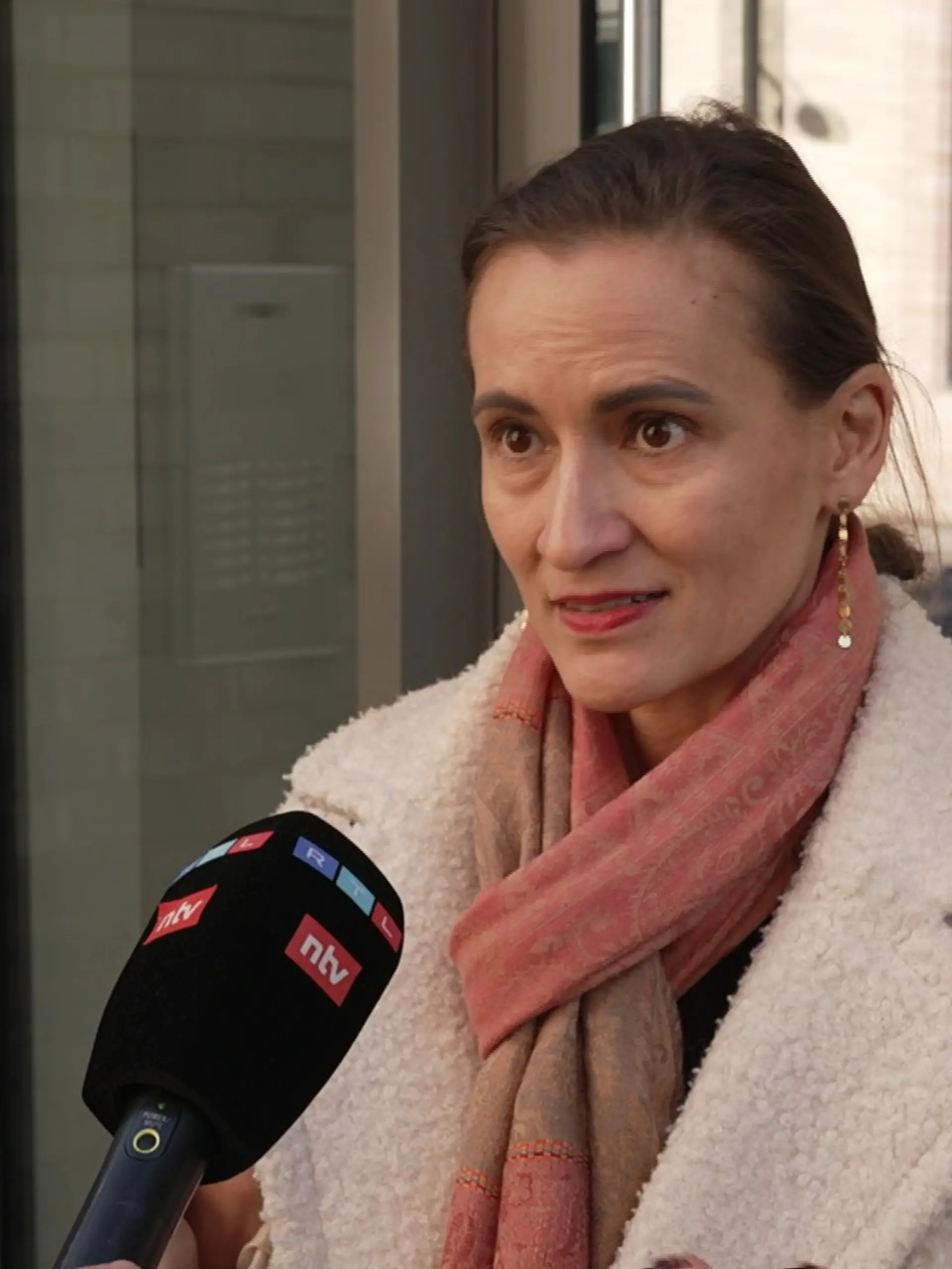 Viele Nachbarn erzählen RTL, sie hätten nie gedacht, dass sich gerade in diesem Teil von Hamburg-Altona so ein brutales Verbrechen ereignen kann. 