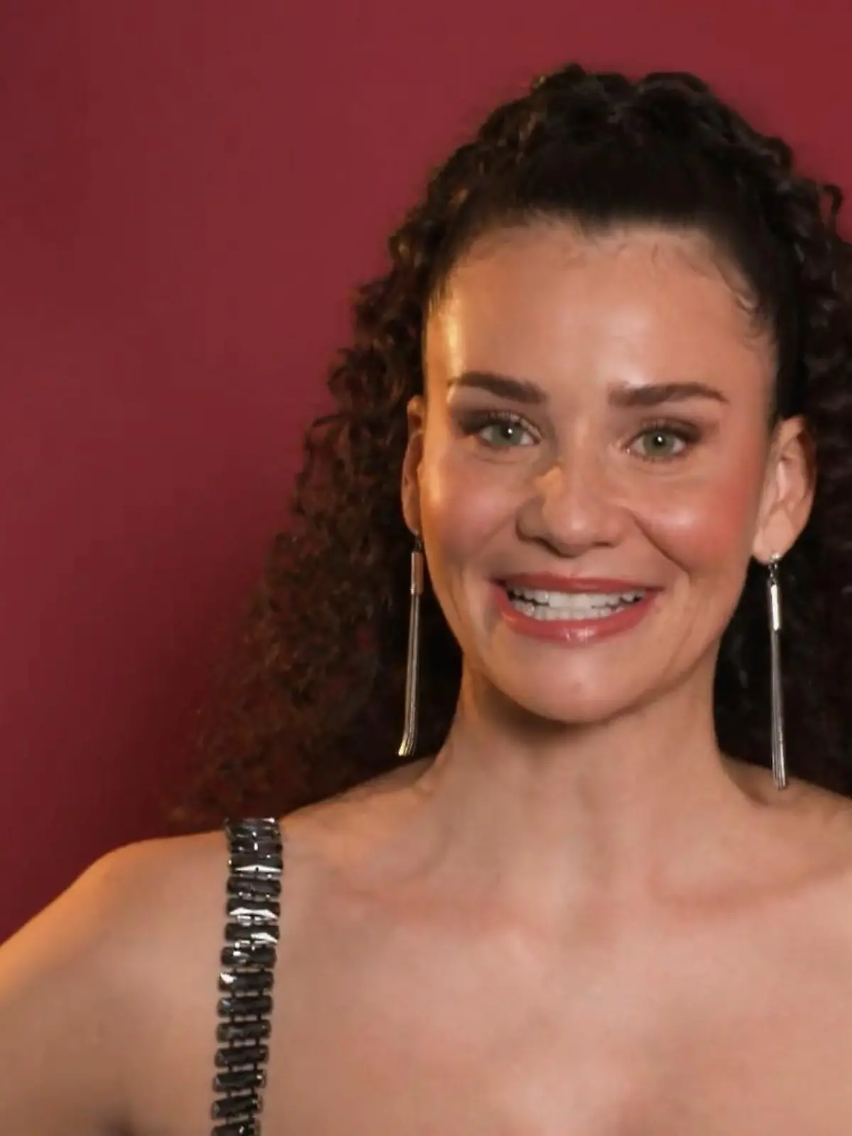 Bild zu: "Model, Pilotin & Rennfahrerin Betty Taube holt sich ihr Adrenalin jetzt auf dem Parkett"